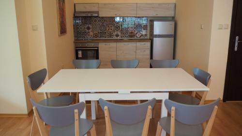 Firefly Apartments Pamporovo