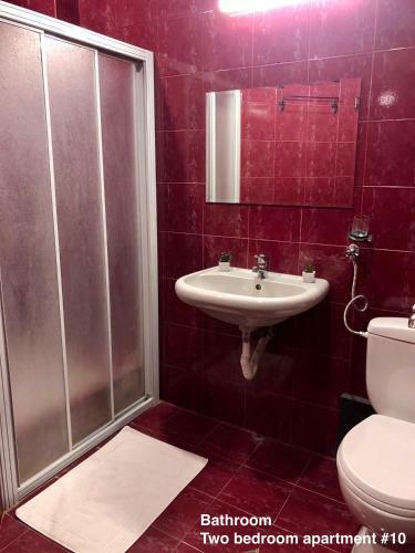 Hostal Skyler Guest House