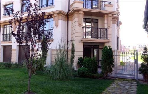 Aivazovsky Park Apartments