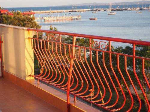 Sea Elements Apartments