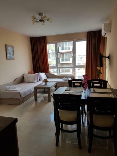 Veleka Apartments