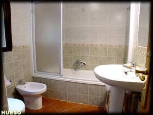 Hotel Hostal Hueso