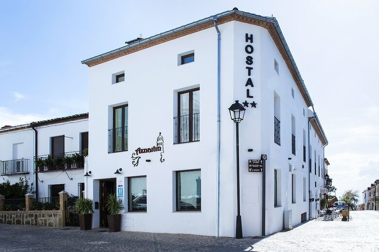 Hotel Hostal Aznaitin