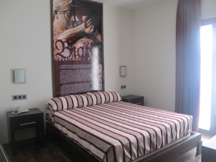 Hotel Hostal Aznaitin