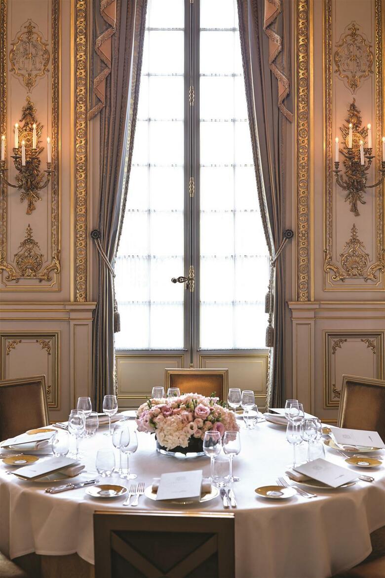 Hotel Shangri La Paris