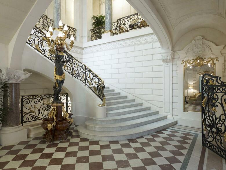 Hotel Shangri La Paris