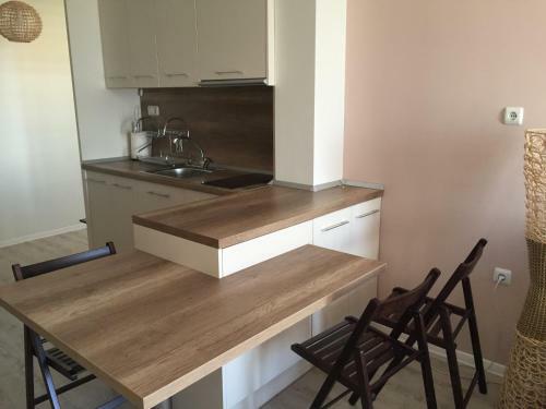 Apartment Kalni Bani