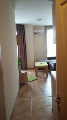 Mellia Park Apartment