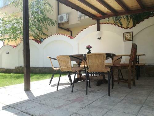 Hostal Siana House