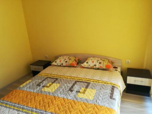 Ideal Center Apartment