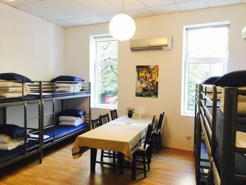 Bulrose Family Hostel