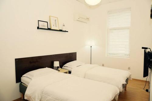 Bulrose Family Hostel