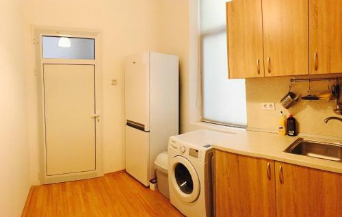 Bulrose Family Hostel