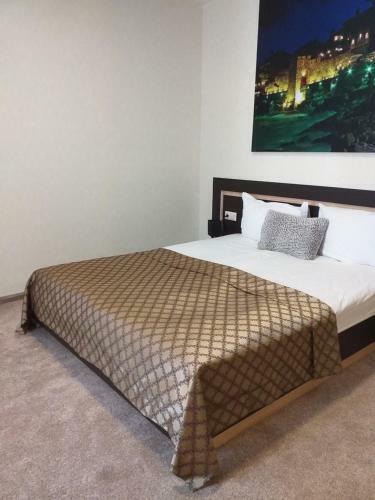 Central Point Boutique Hotel