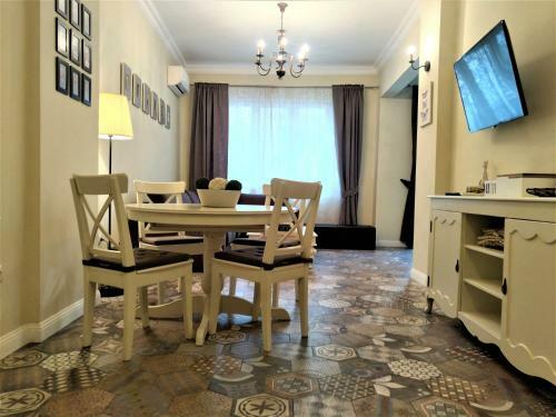 Baratero City II Apartments