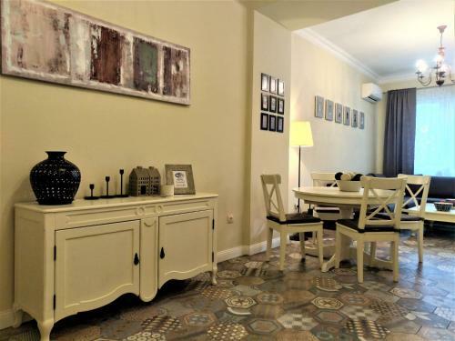 Baratero City II Apartments