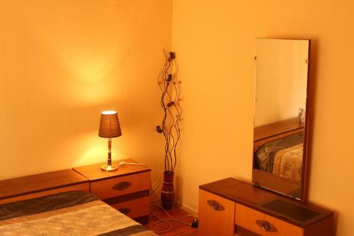 Apartamento 17, Gladstone House