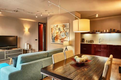 Baratero City III Apartments