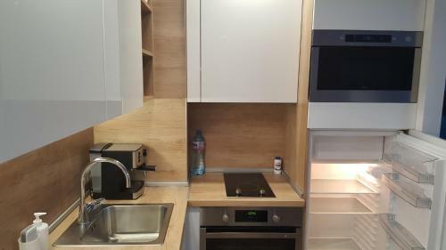 Select Apartment