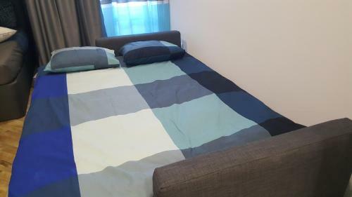 Select Apartment
