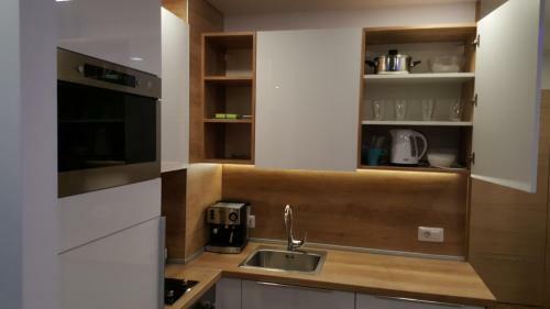 Select Apartment