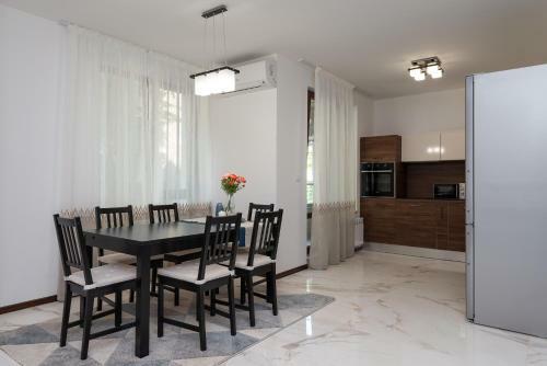 Grand Vitosha Downtown Apartments