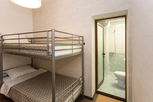 Hostal Nice Place Guest House Grafa