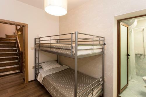 Hostal Nice Place Guest House Grafa