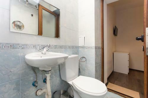 Hostal Nice Place Guest House Grafa
