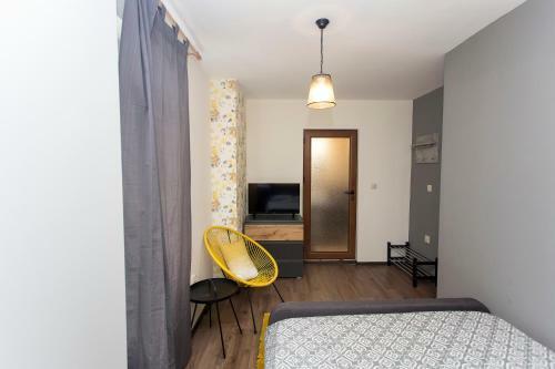 Hostal Nice Place Guest House Grafa
