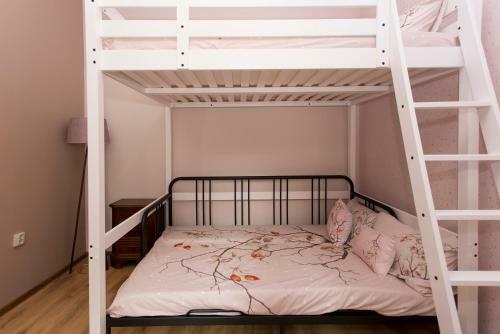 Hostal Nice Place Guest House Grafa