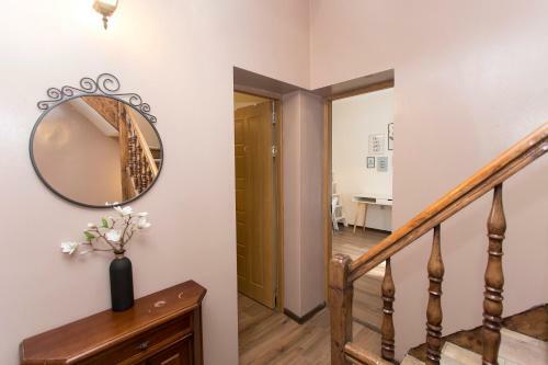 Hostal Nice Place Guest House Grafa