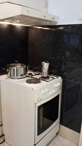 Urban Stay Apartment