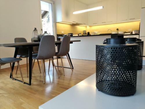 Baratero Opera Apartments