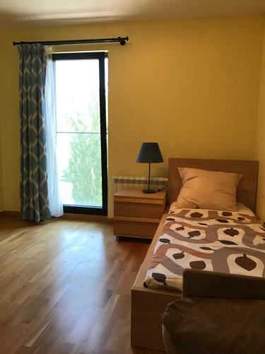 3 Bdr Luxury Apartment For 8 People