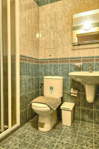 Baratero City Corner Apartments