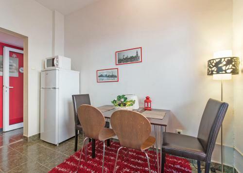 Stefani Apartments