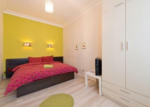 Stefani Apartments