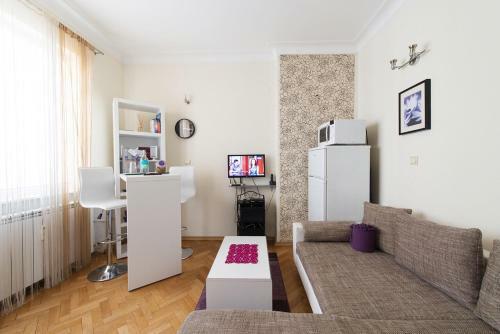 Stefani Apartments