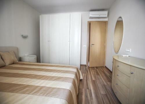 Apartamento Lubata Residence