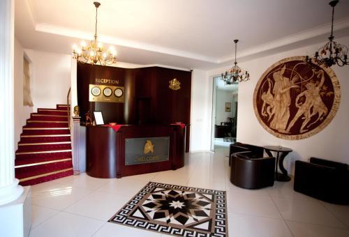 Ambassador Apartments 210 Sq.m.