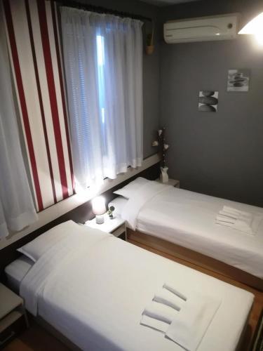 Hostal Economy Guest House