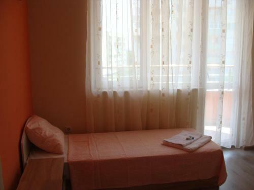 Apartments Georgos