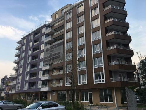 Paradise Center Apartment