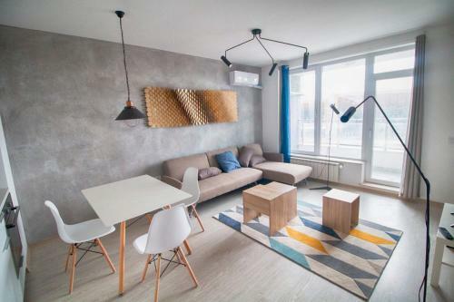 Paradise Center Apartment