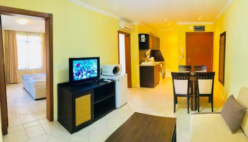 Zu's Apartments