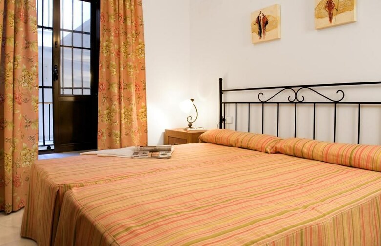 Apartamentos Casa Palacio Luna