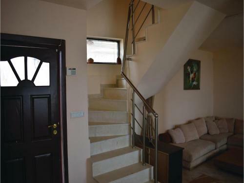 Three-bedroom Holiday Home In Sozopol