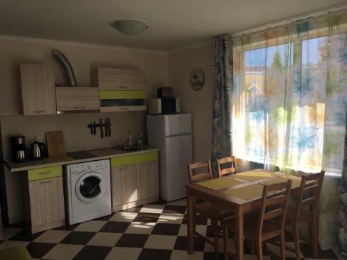 Hasienda Beach Apartments