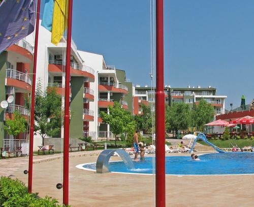 Green Fort Apartments